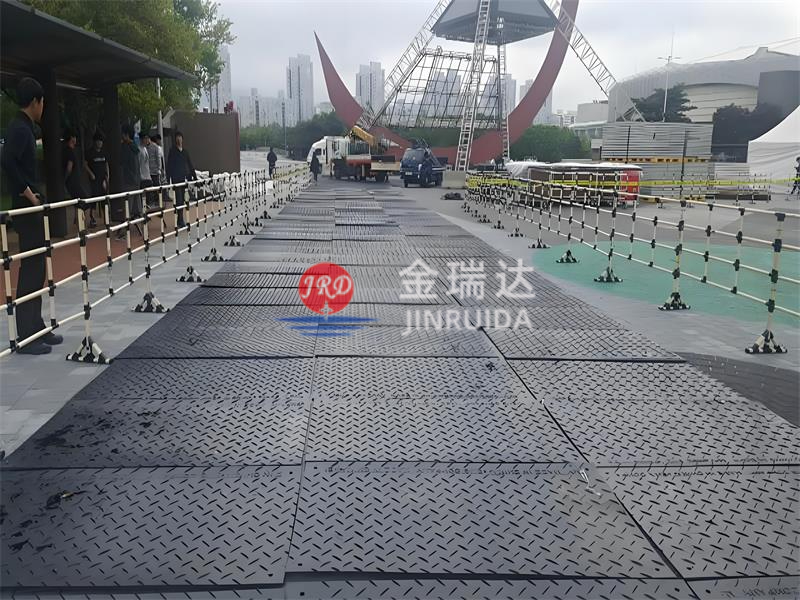 重型临时路垫