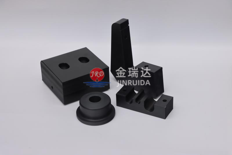 异形件